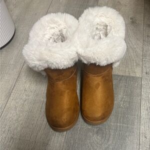 Juicy Couture uggs